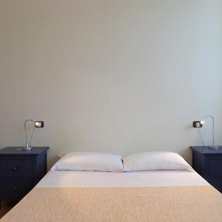 Hotel La Vecchia Scuola Lesa Esterno foto